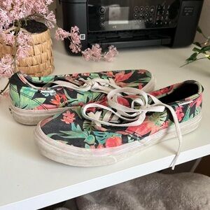 Floral Black Vans